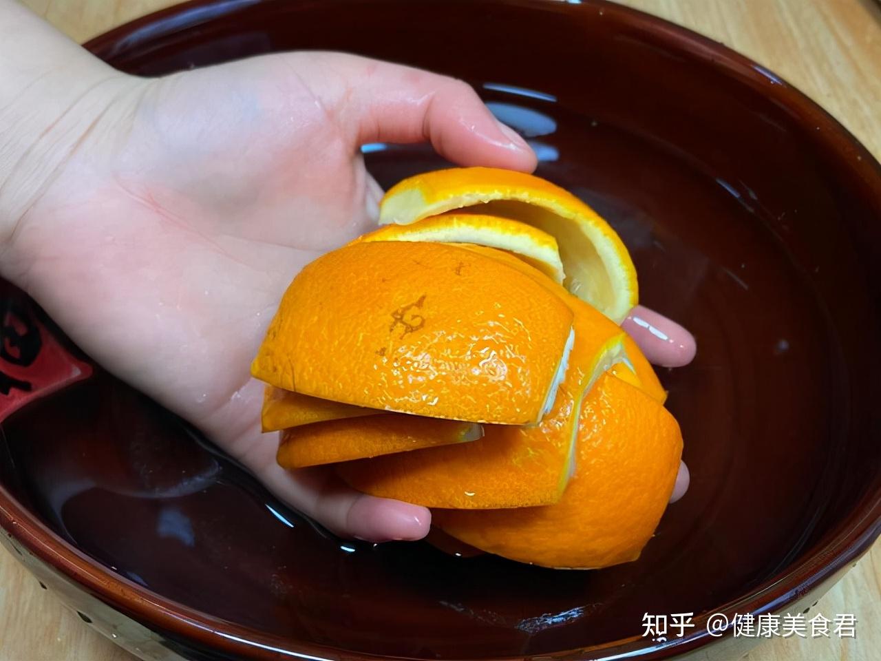 吃剩的橙子皮不要扔掉，简单加工一下，用处多多，胜过秋梨膏！ - 哔哩哔哩
