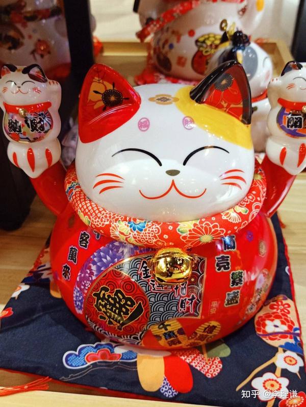 李理谦：招财猫不能随便摆，小小招财猫风水大不同，有啥风水讲究 - 知乎