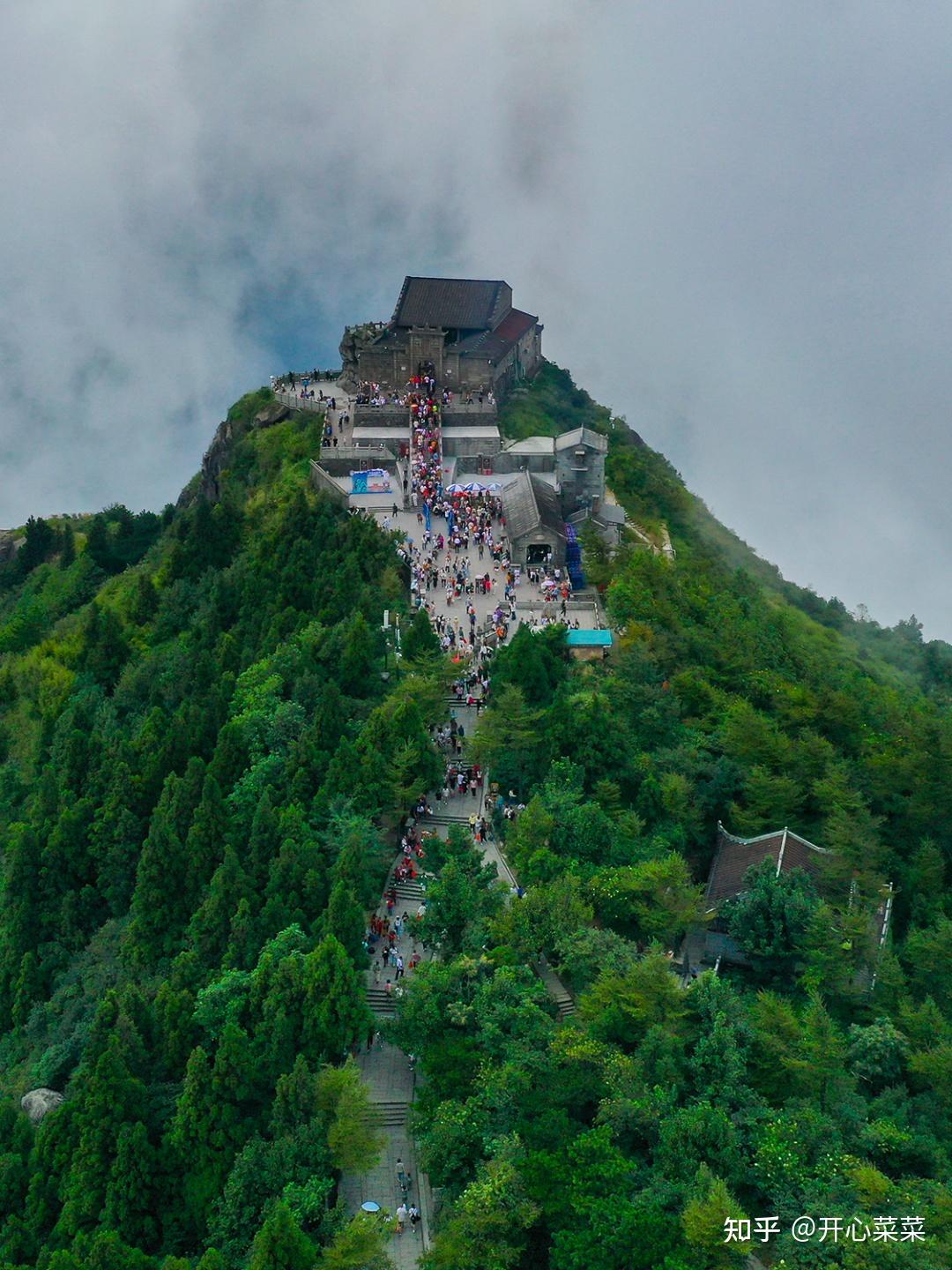 第一次爬南岳衡山,如同躺平式爬山,游客:这也太舒服了吧! - 知乎