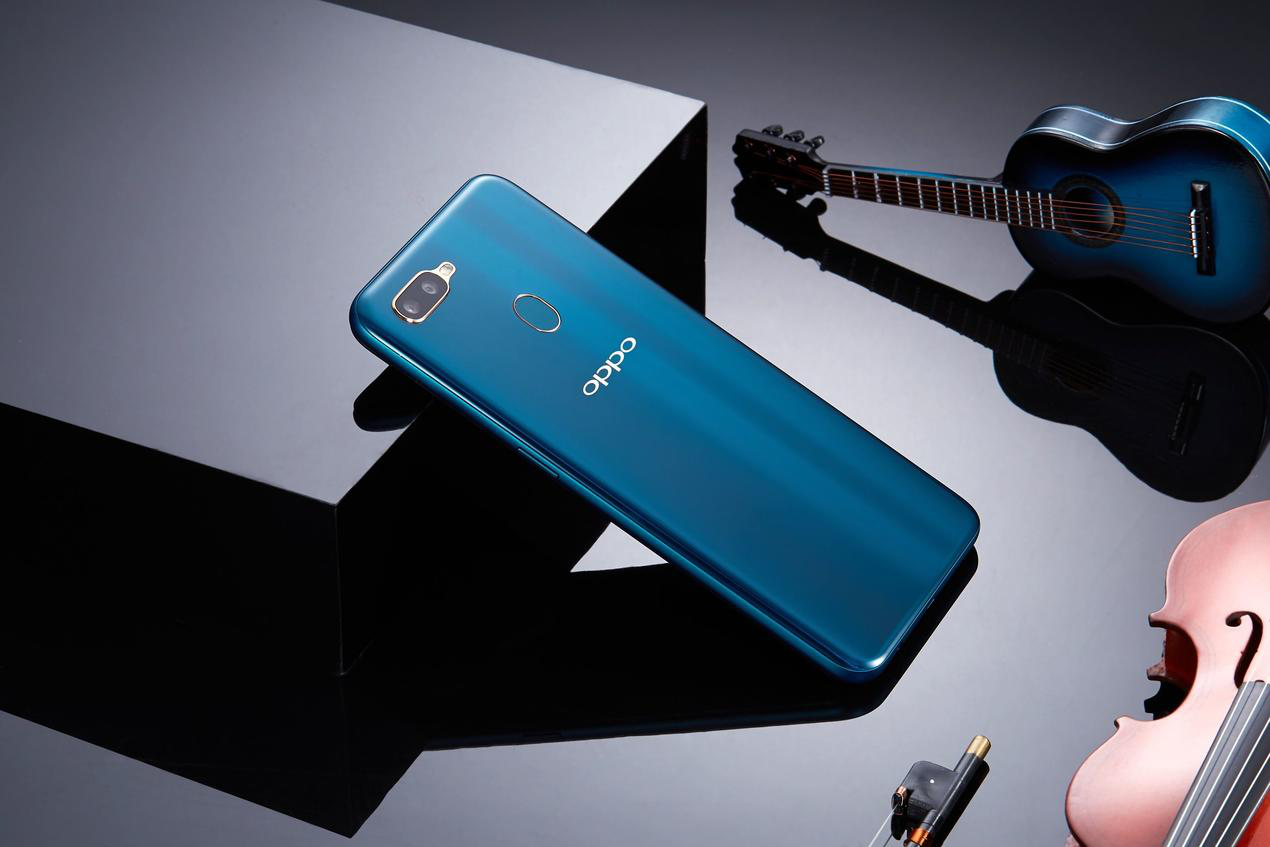 总结这次oppo给oppo a7手机搭载高通八核处理器,大核主频为1.