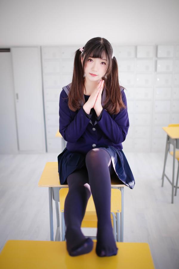 当双马尾遇上jk!制服萌妹甜美合集大放送