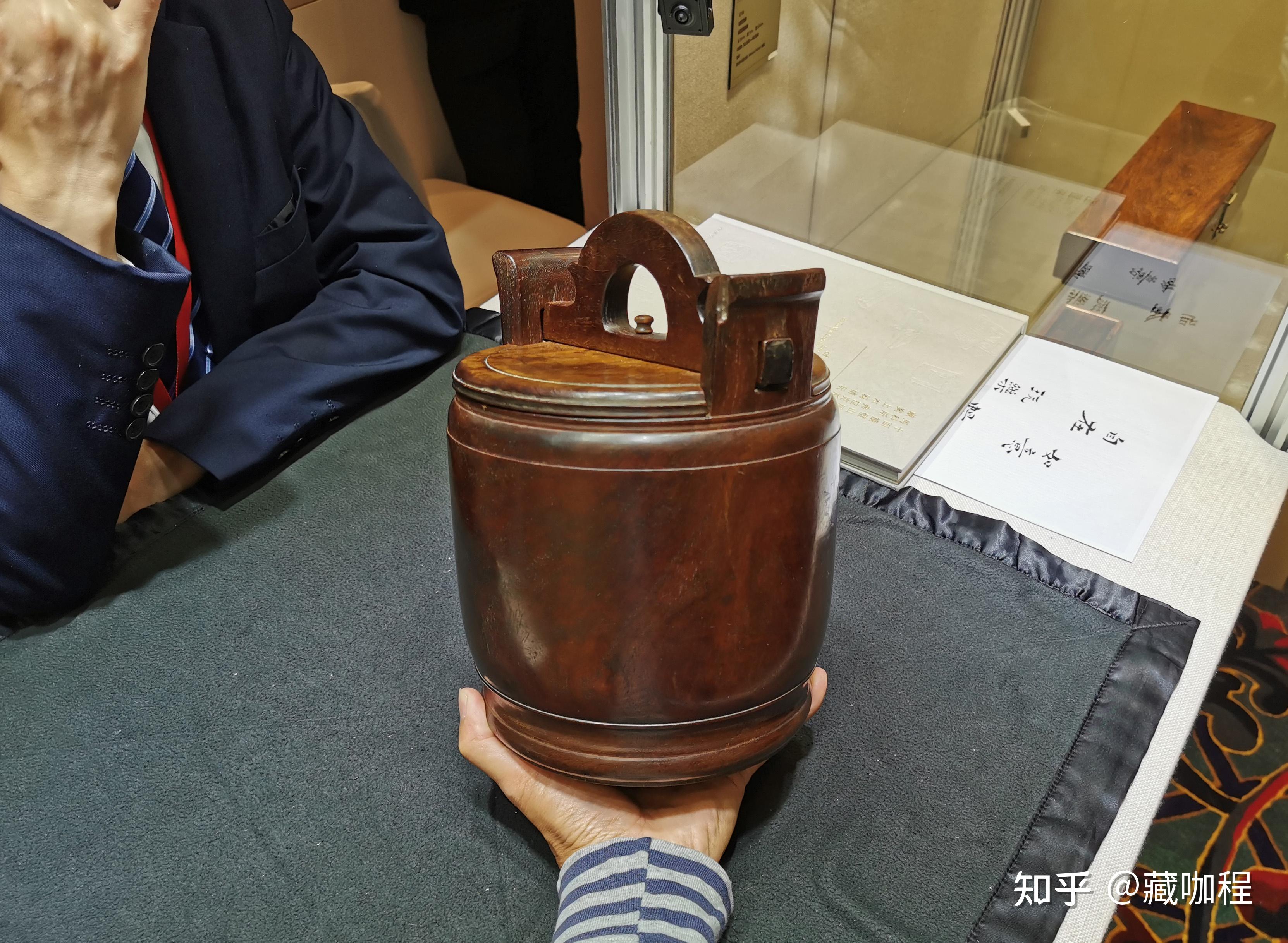 大口进小口出清黄花梨茶壶桶简单易用