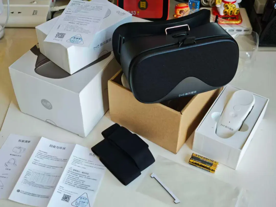 大量暴风VR眼镜流入闲鱼,全新19.9块,还带蓝牙体感手柄 - 知乎