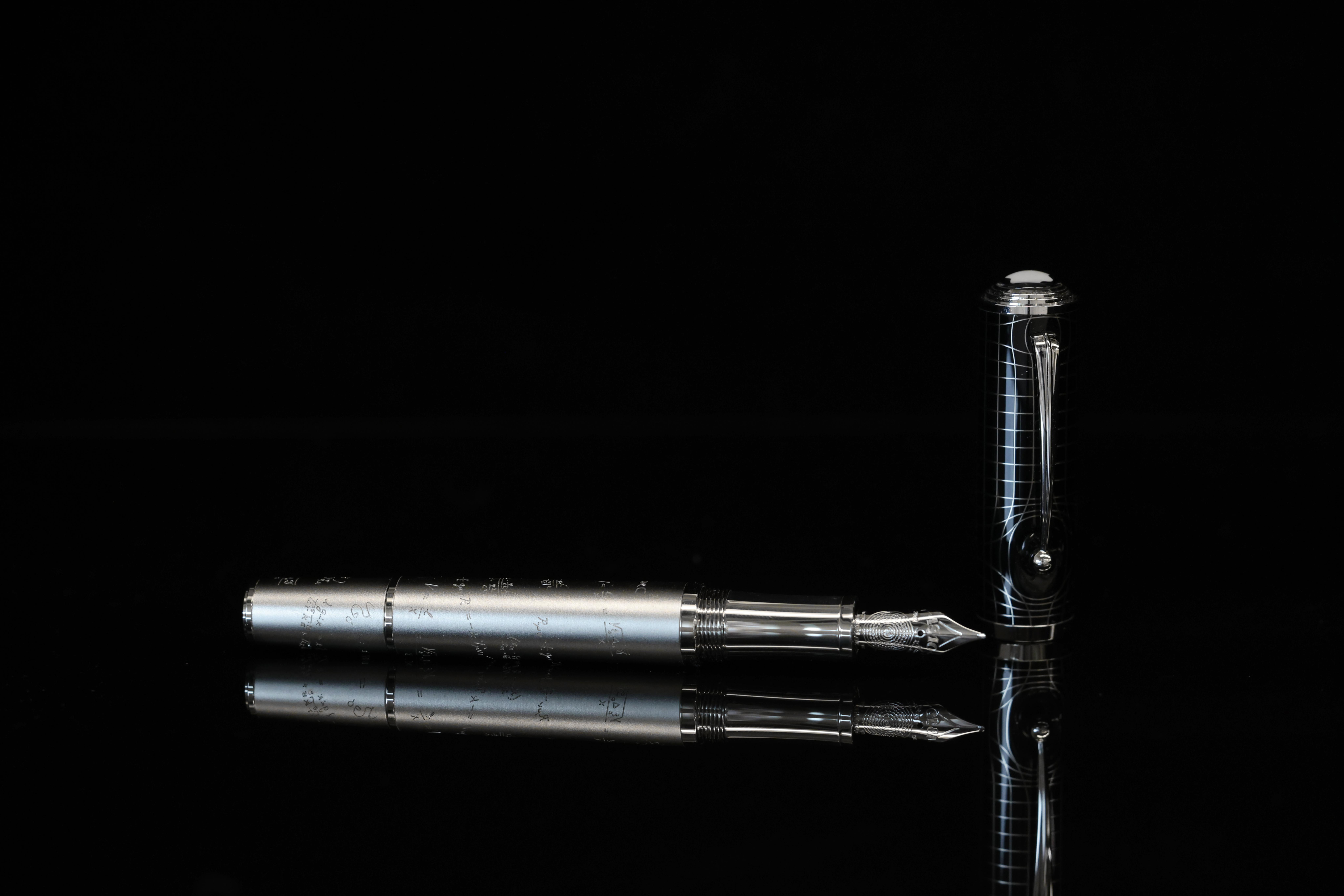 笔上乾坤万宝龙爱因斯坦钢笔