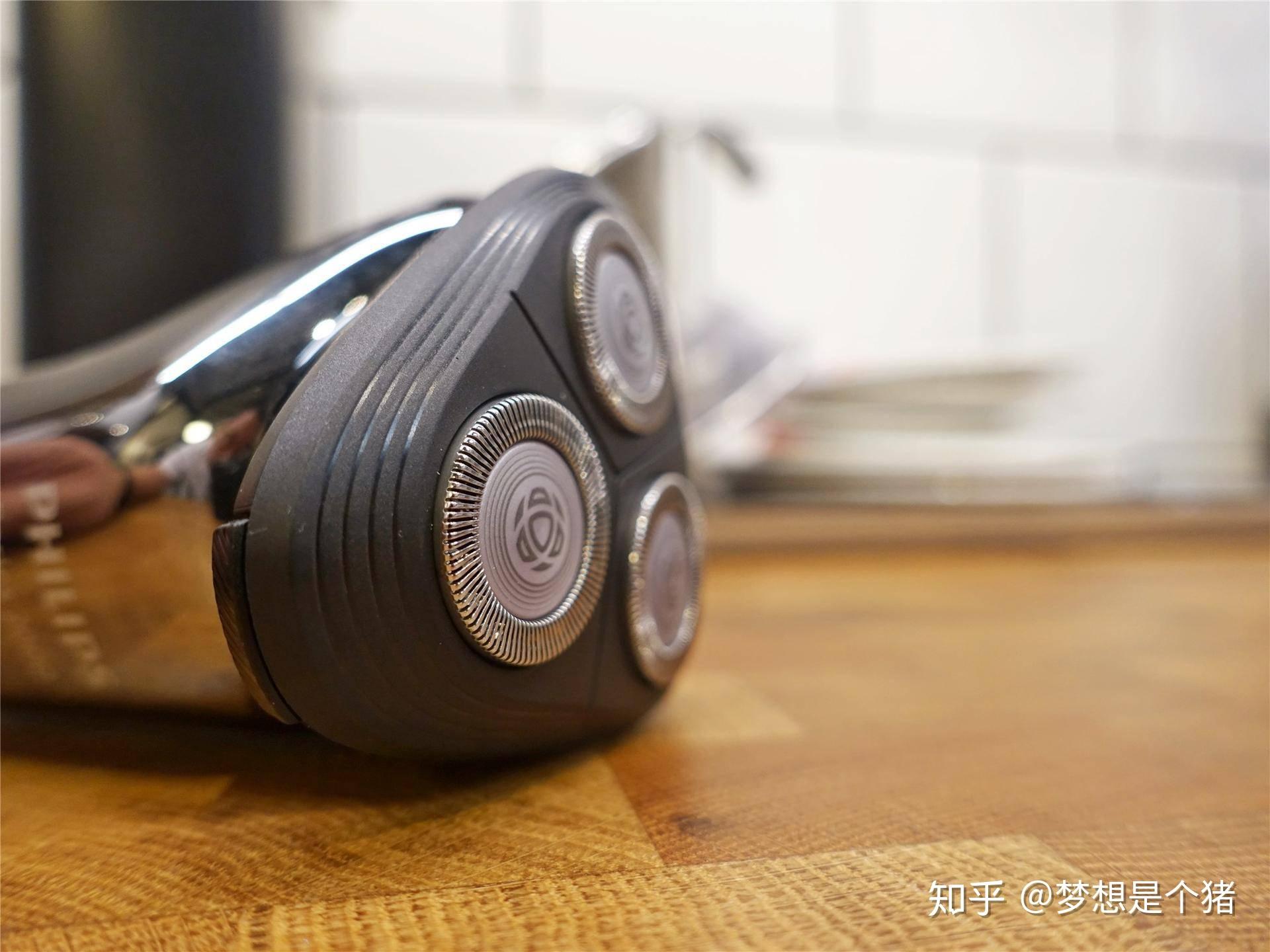 入门级潮流新典范飞利浦s2302电动剃须刀体验