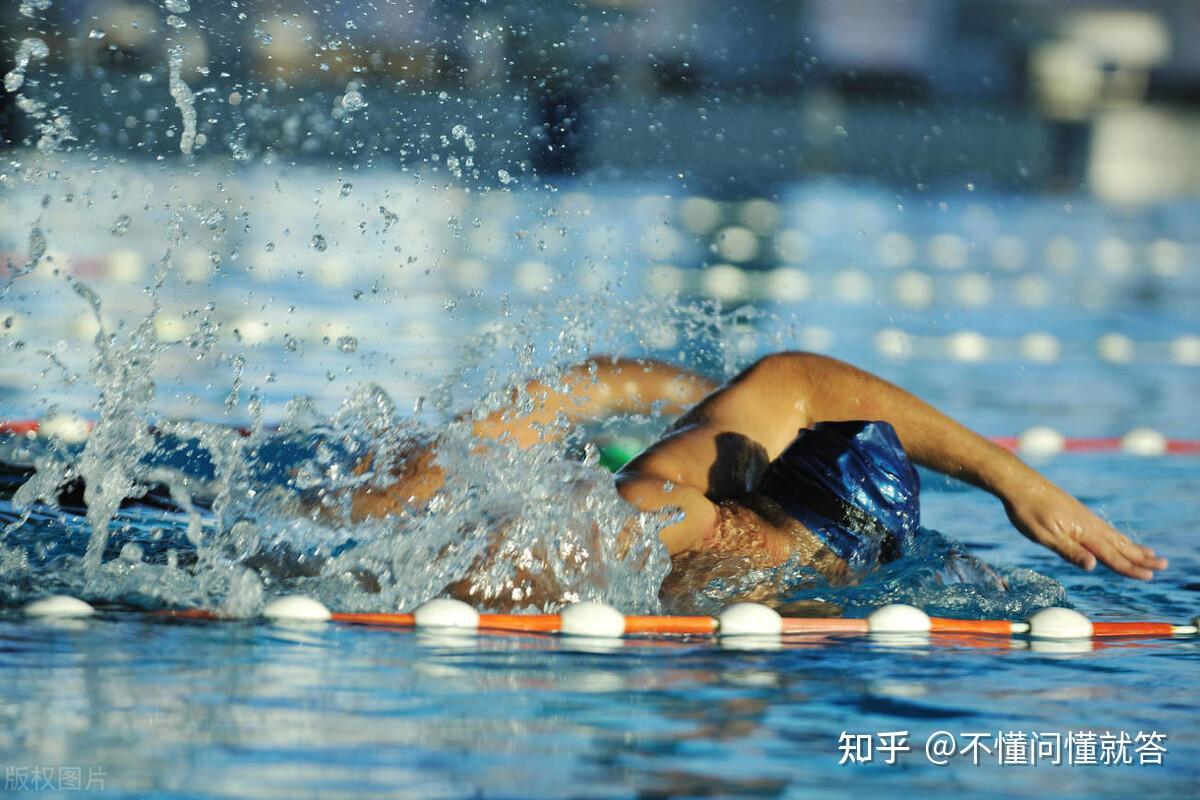 为什么游泳馆里见到的人身材都不是很好？