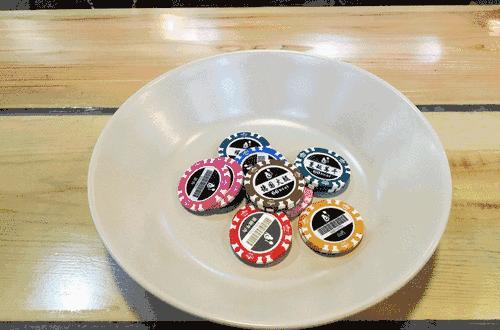 点东西表示两家还有来往莫装腔儿不懂装懂对别人指手画脚小心遭雷劈啊