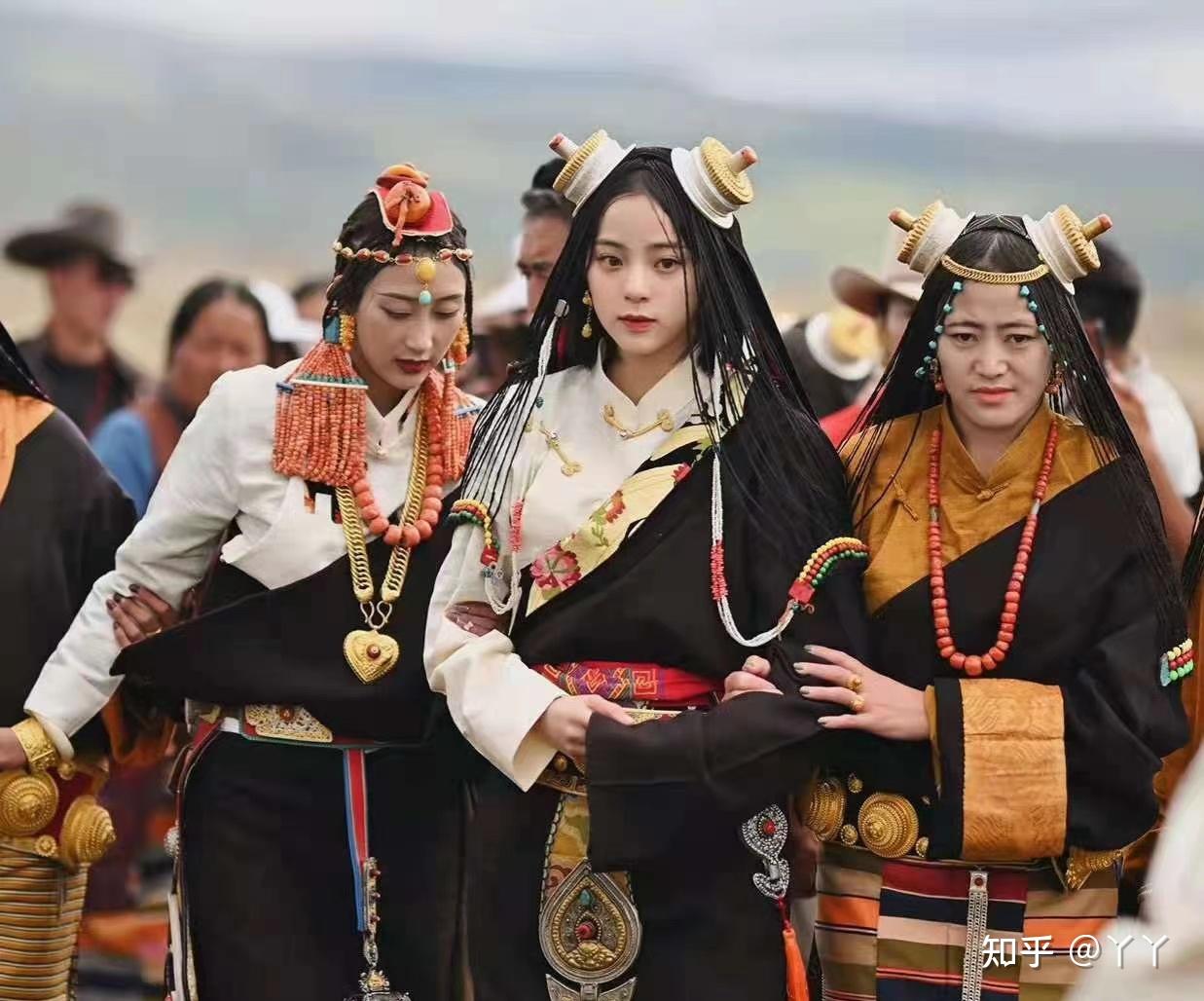 千年藏族文化，百变藏族服装