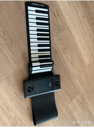 特伦斯 terence 折叠钢琴88键好吗?