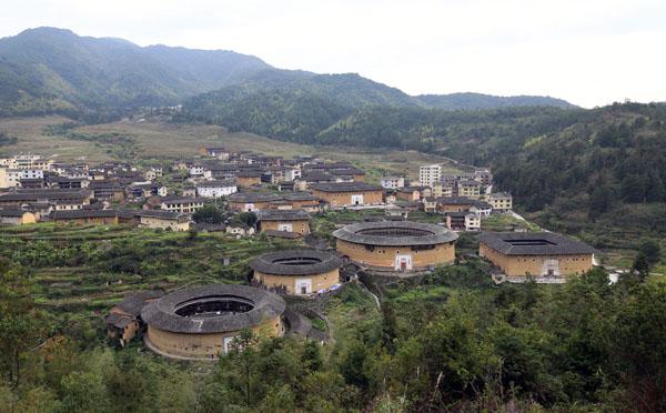 廈門到永定土樓怎麼去多久能到