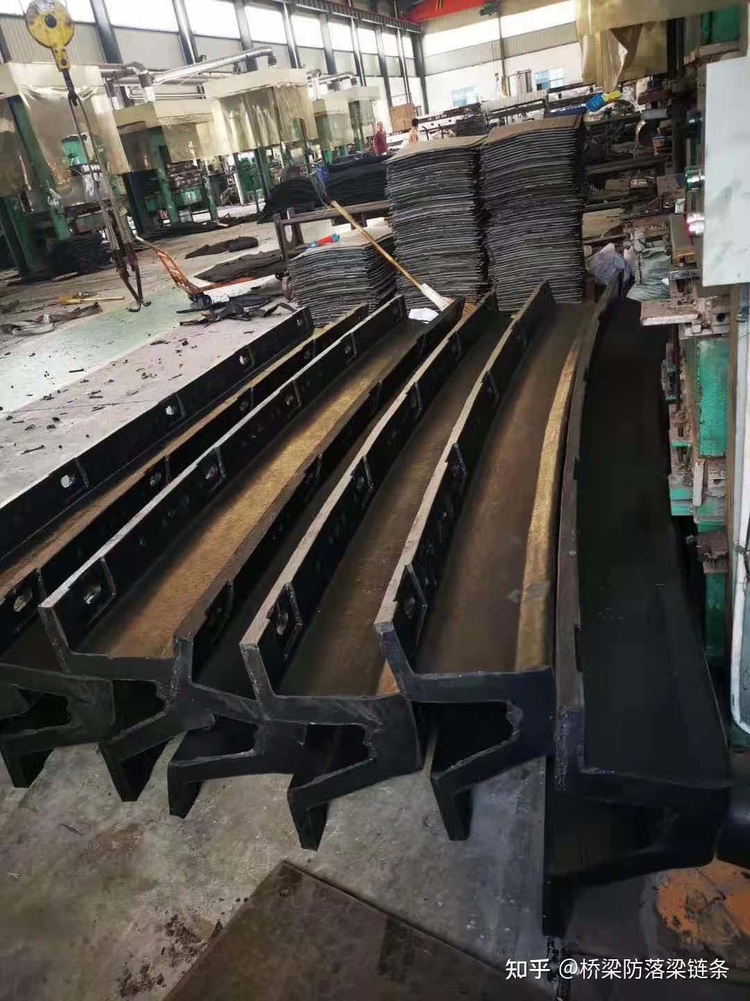 橡胶护舷的安装标准及行业发展