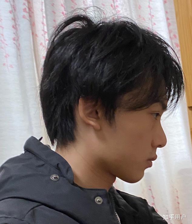 你见过塌鼻子的帅哥吗