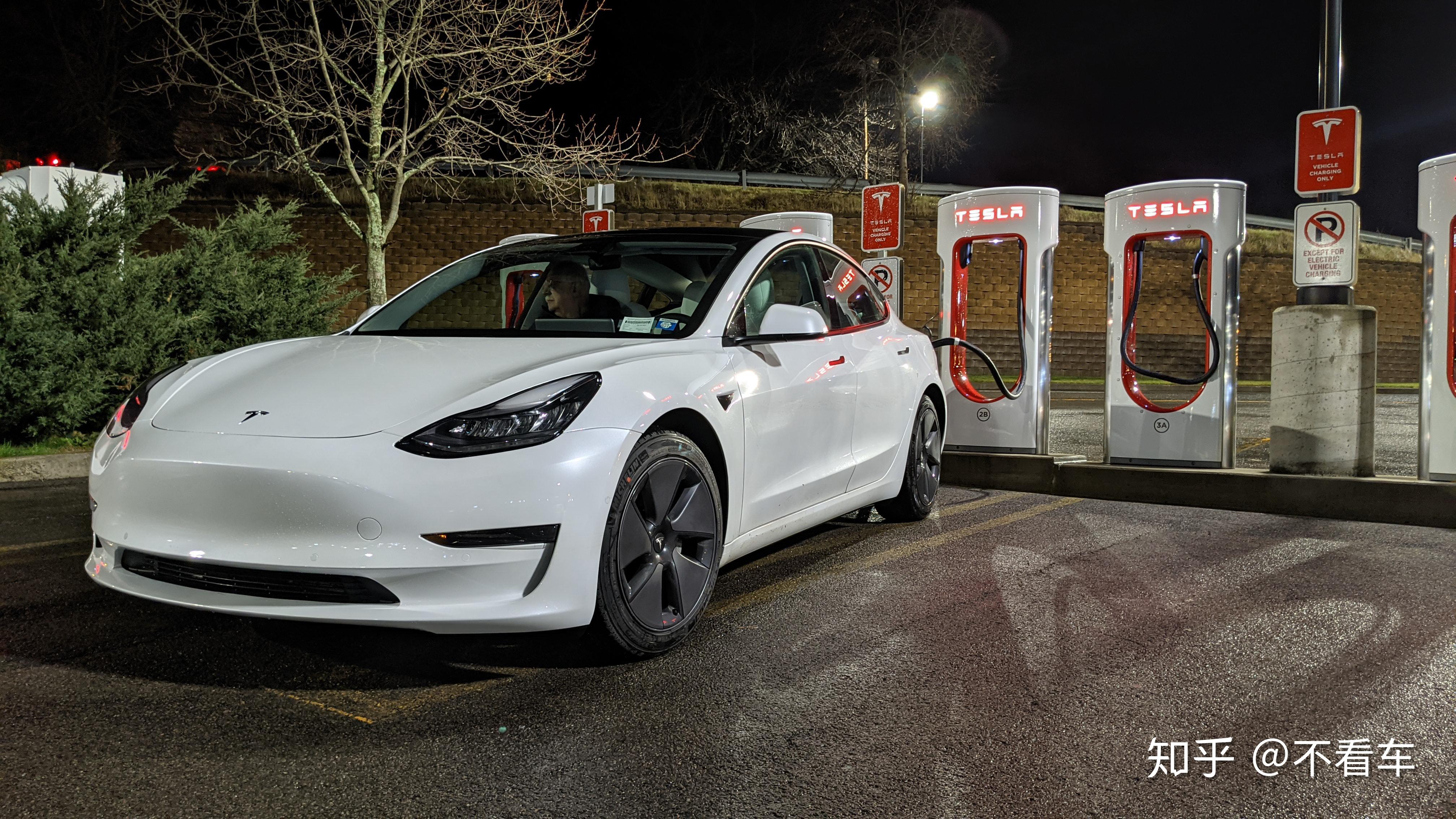 特斯拉model3荣登国内电动汽车销冠总榜排第10