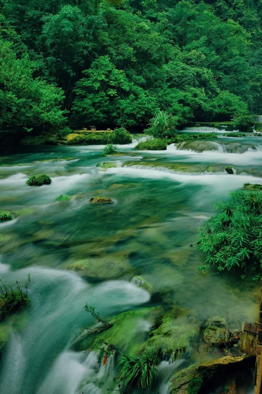媲美九寨沟,不输张家界,这颗"地球腰带上的绿宝石"早该火了!