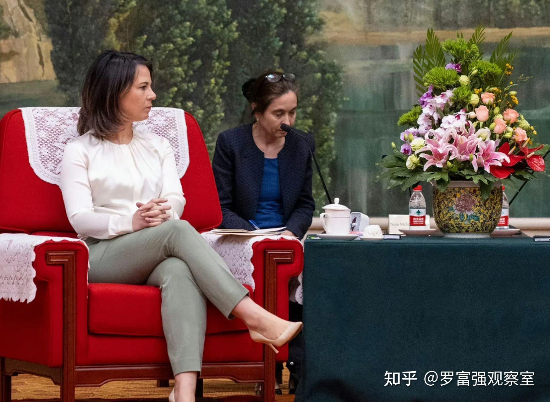 布林肯露骨发言震惊网友,中国会成为美国的"菜谱"吗?