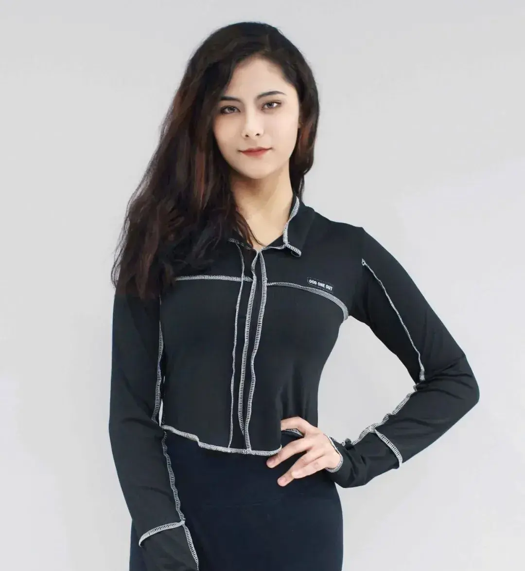 耀61人物175cm的浓颜系美女从模特到健身教练