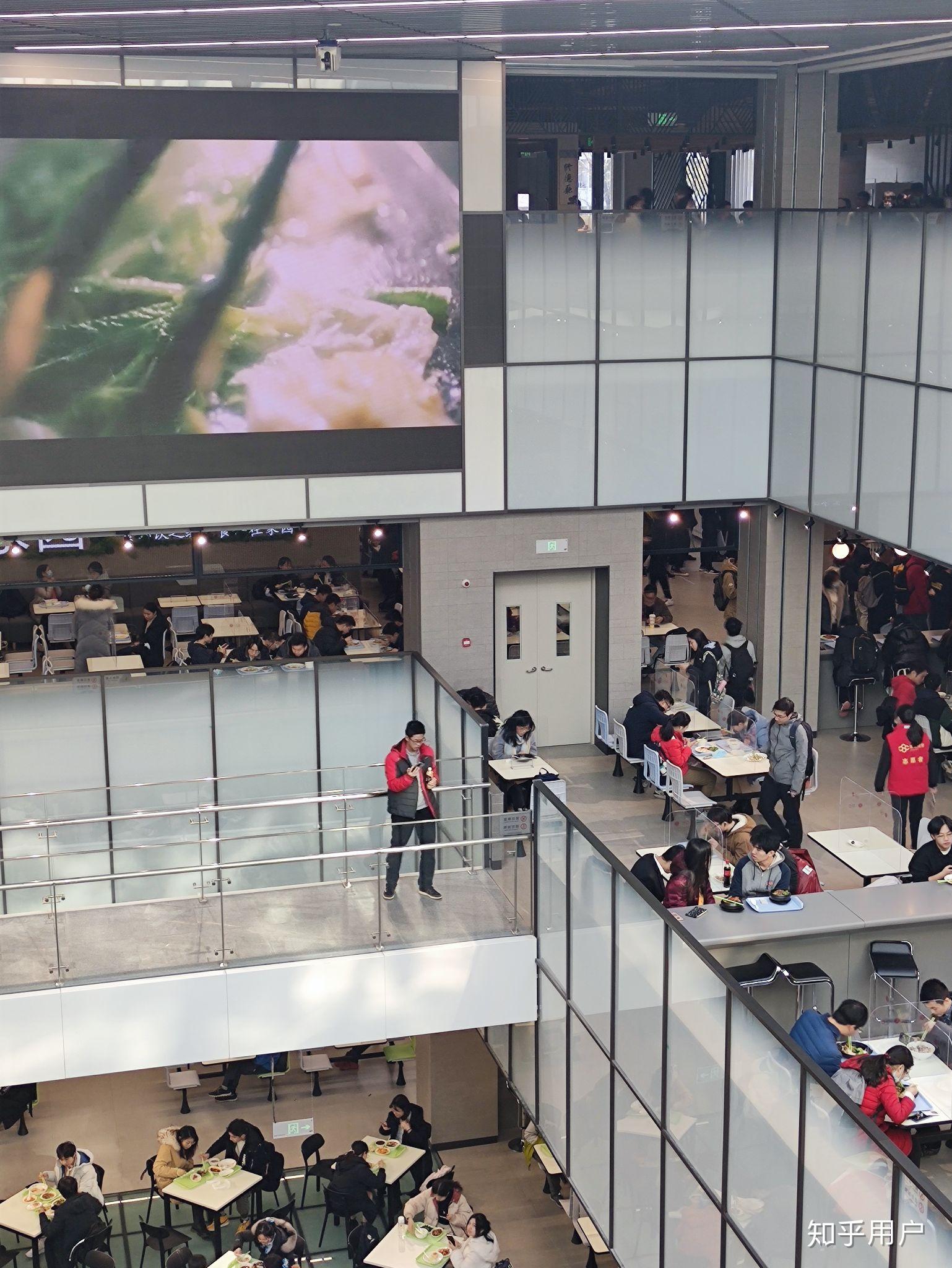 如何评价北京大学新建的餐饮中心家园食堂