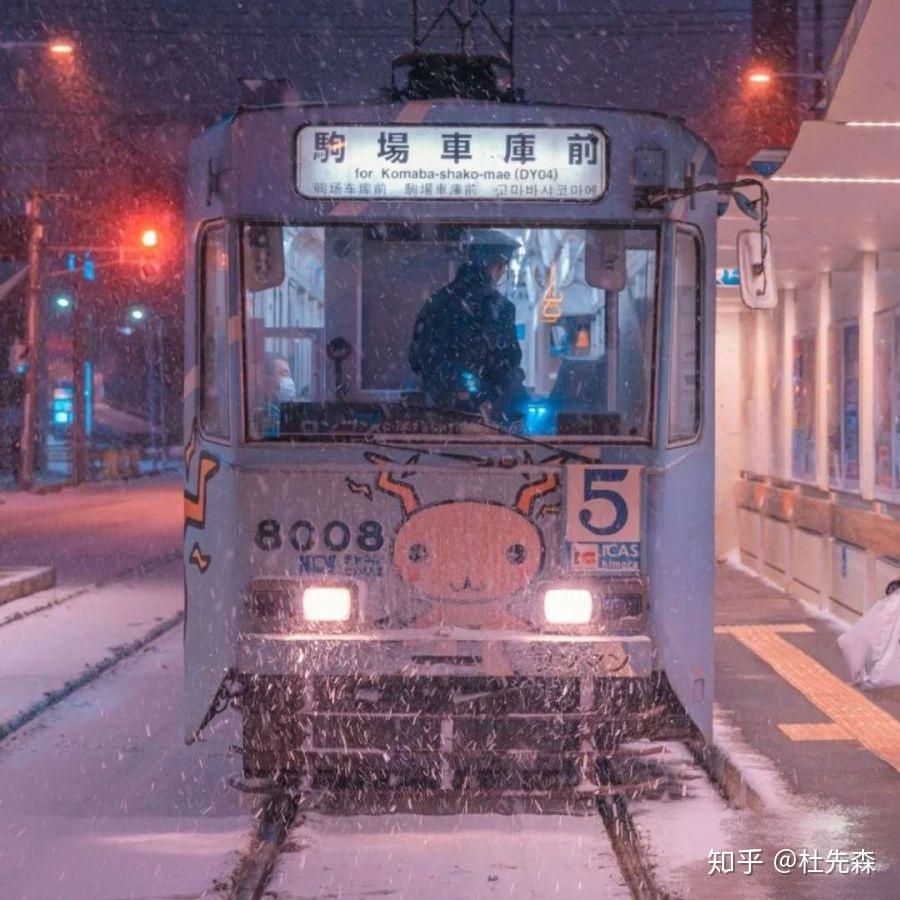 飞机场的文案短句 v2-8e719f4a5c692ea8871a4fc5da6aec82_r.jpg