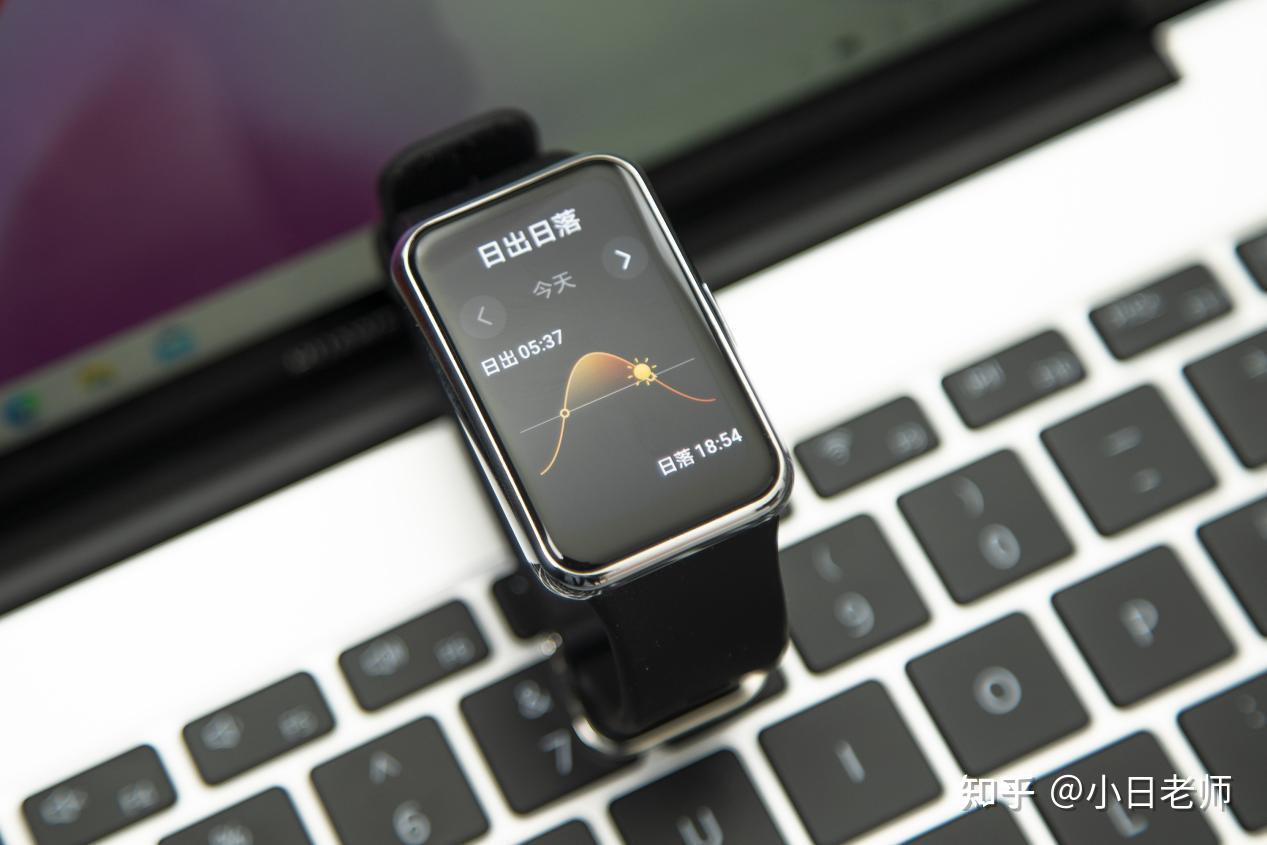 不到千元有品位的轻盈腕上私教huaweiwatchfit雅致款图赏