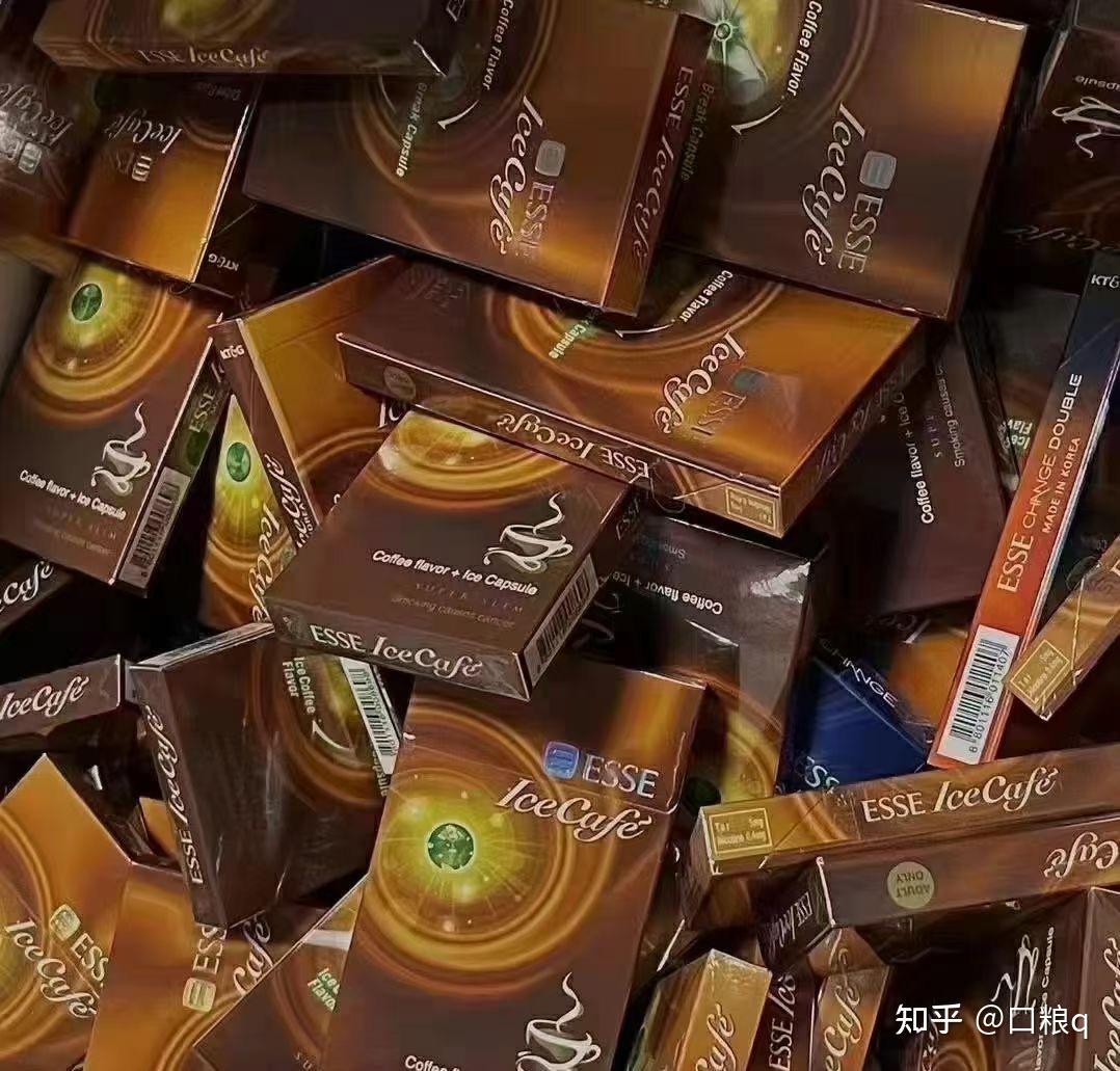 抽起来是咖啡味,也有说是巧克力味,爆珠凉度适中 烟嘴微甜,捏开爆珠