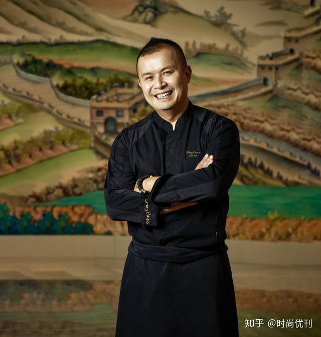 孙伟伦先生(alan sun)来自香港,拥有30年的酒店餐饮行业经验,15岁便