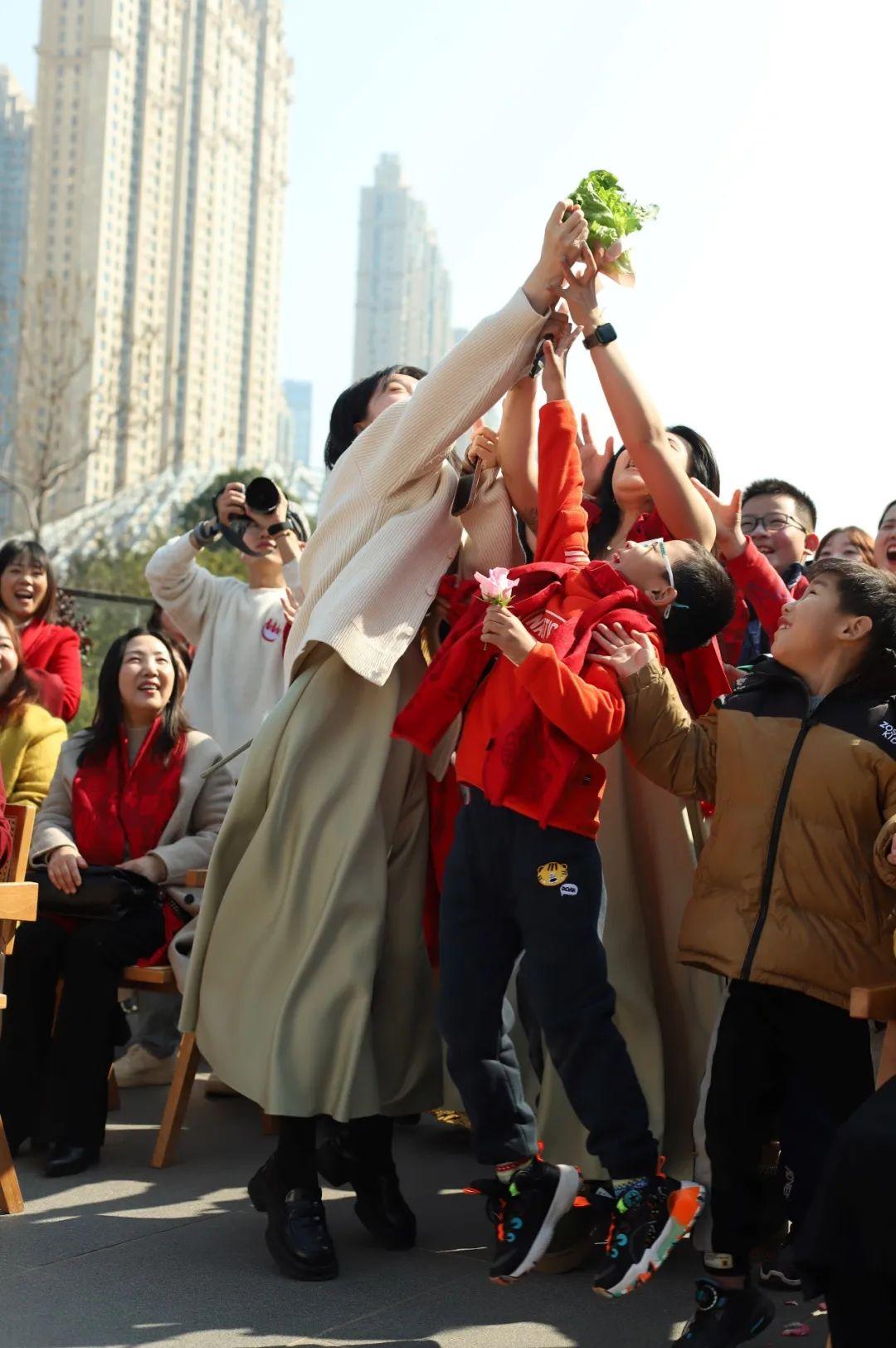 年轻人,在结一种很新的婚 - 知乎