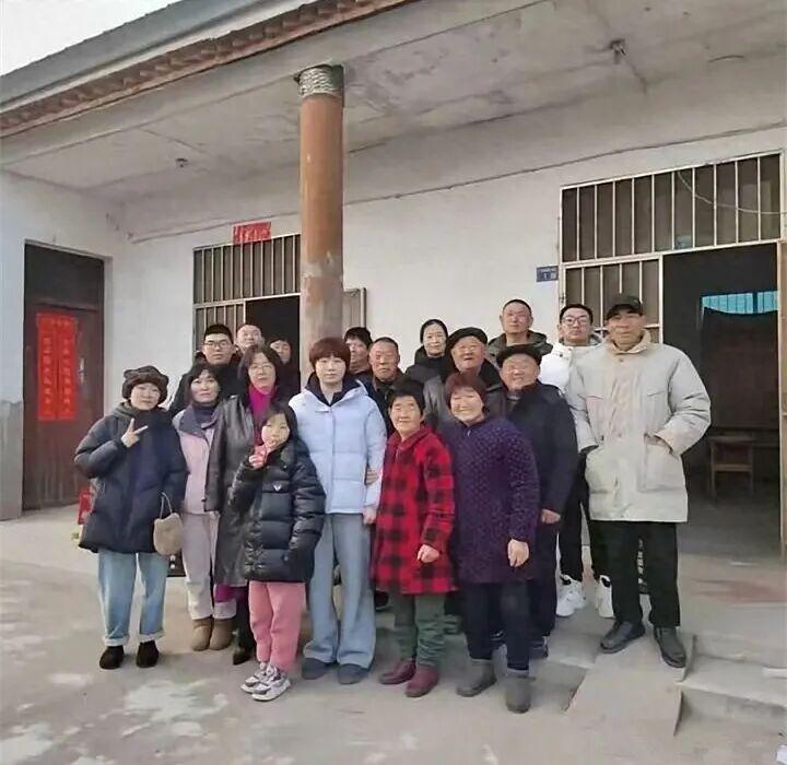 蒯曼春节回老家晒照,“富家女”谣言不攻自破 - 知乎