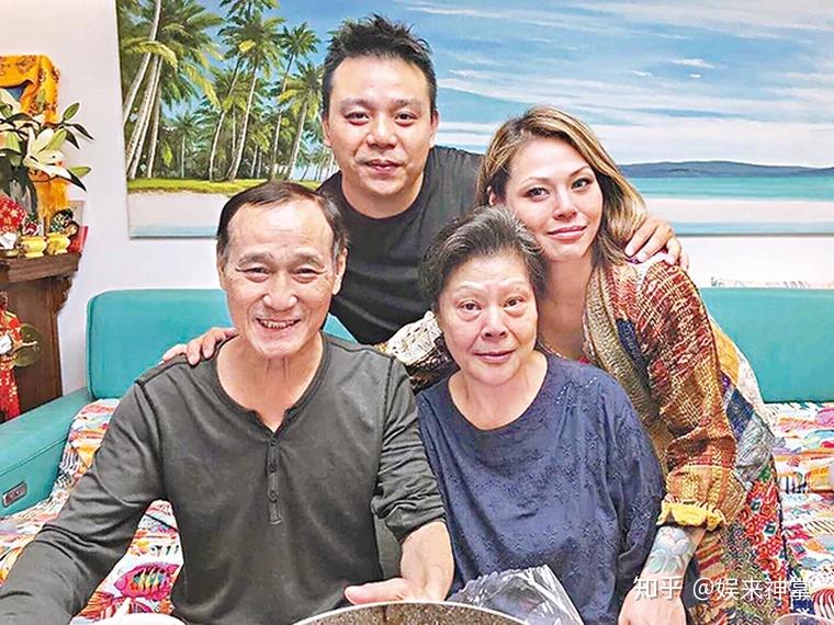 刚和女友登记结婚76岁陈惠敏首承认患癌病床照脸色苍白憔悴