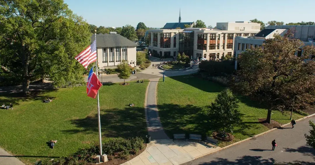 american university 美利堅大學01來康康你有沒有上當過吧.