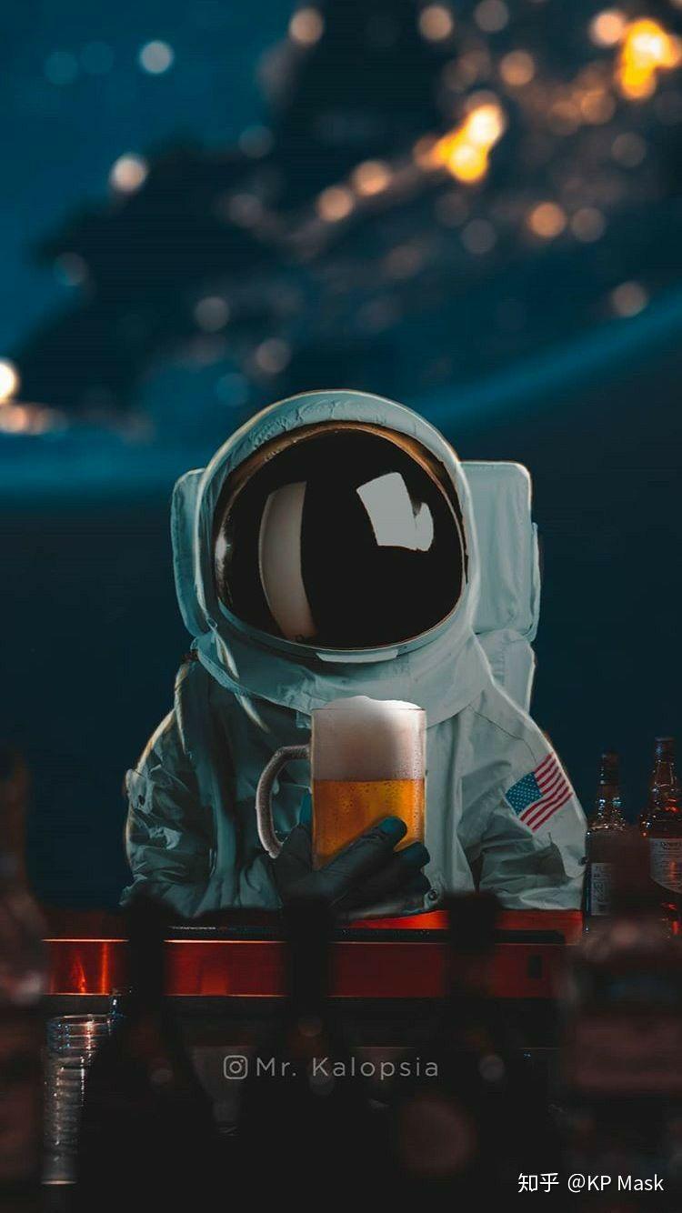 有什么宇航员主题的壁纸或者插画