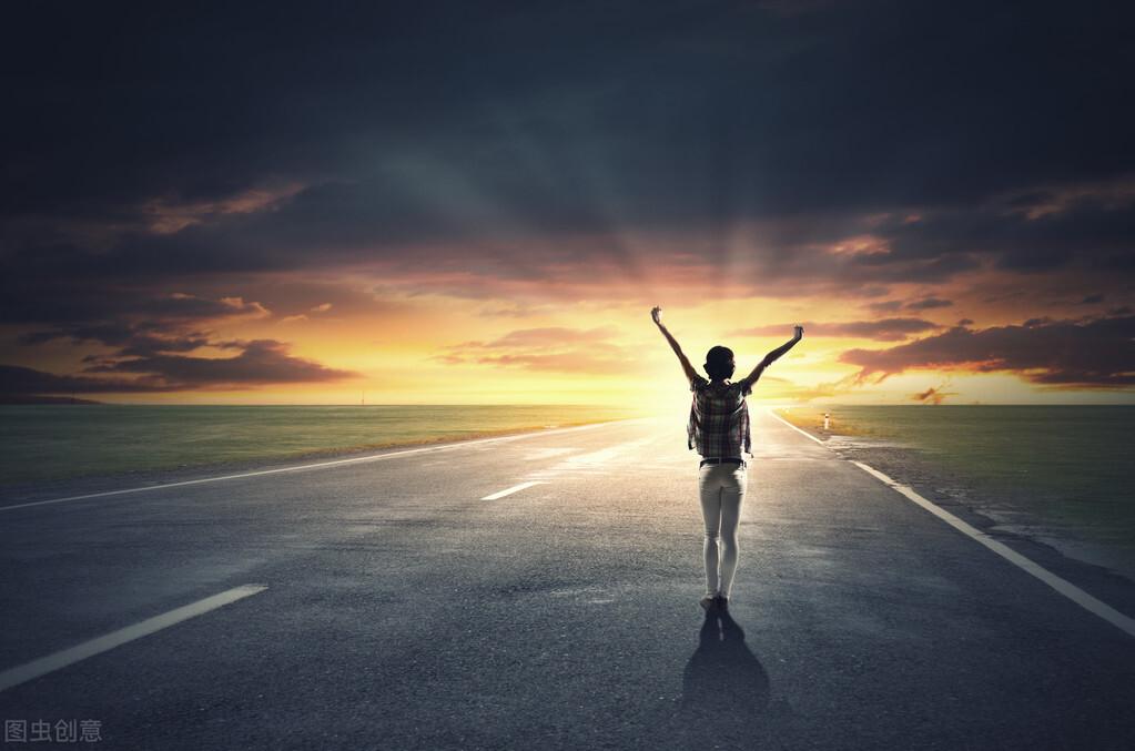 与其在别人的辉煌里仰望,不如亲手点亮自己的心灯 - 知乎