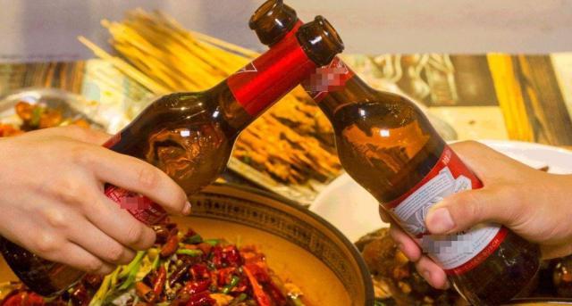 烧烤,海鲜,朋友聚会,不喝酒似乎总是少点什么?糖友能喝酒吗