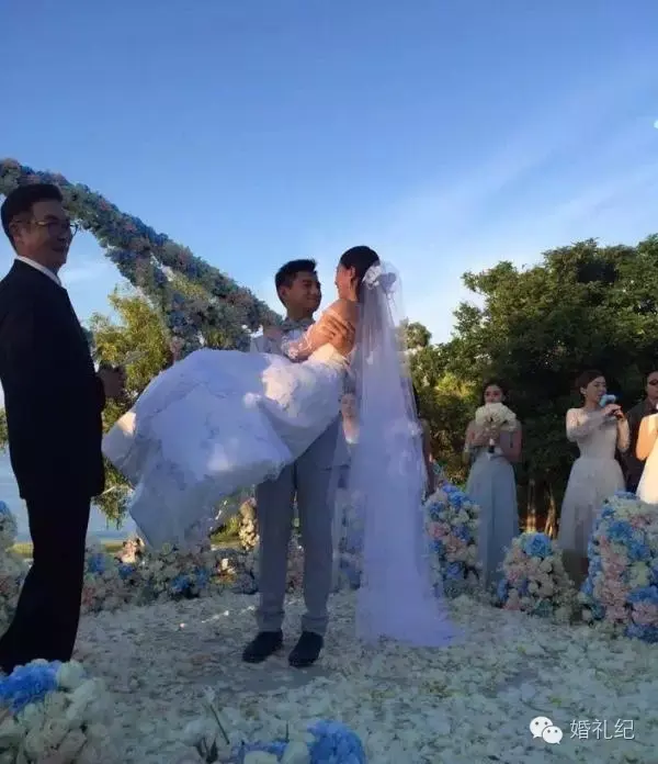 用偶像剧的方式公主抱是什么样的体验