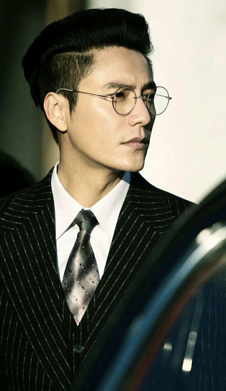 48岁陈坤公开卖惨活该他被全网追着骂