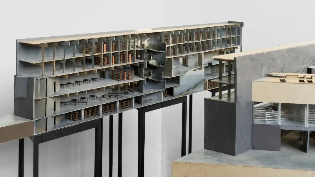 模型照片评图(可见模型体量大小)末尾跟上公众号旧闻链接,欢迎了解