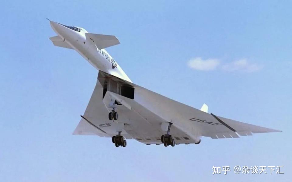 但想要合理利用确实是一件不太容易的事,在当时鸭翼布局飞机设计难度