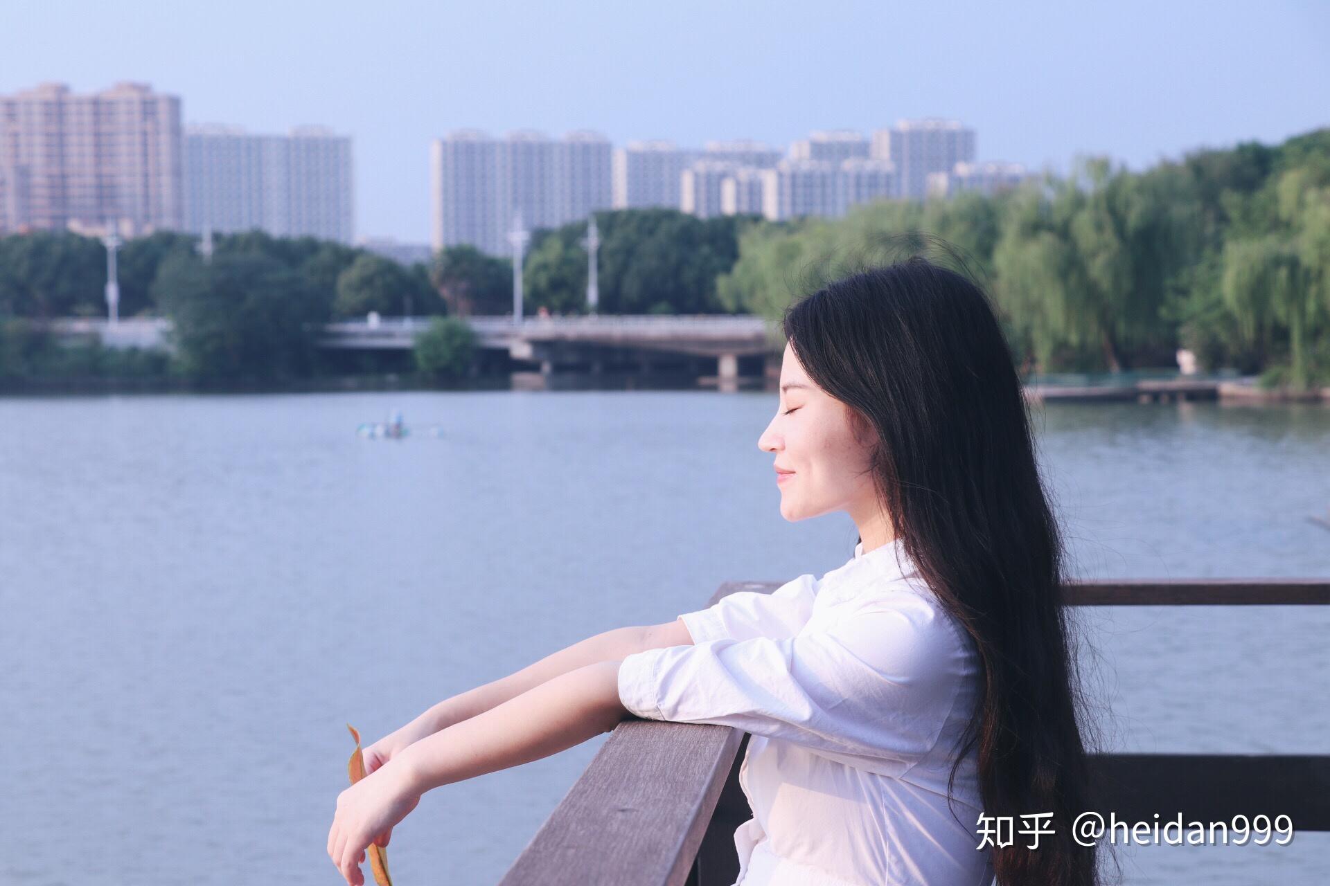 漂亮的老婆 知乎