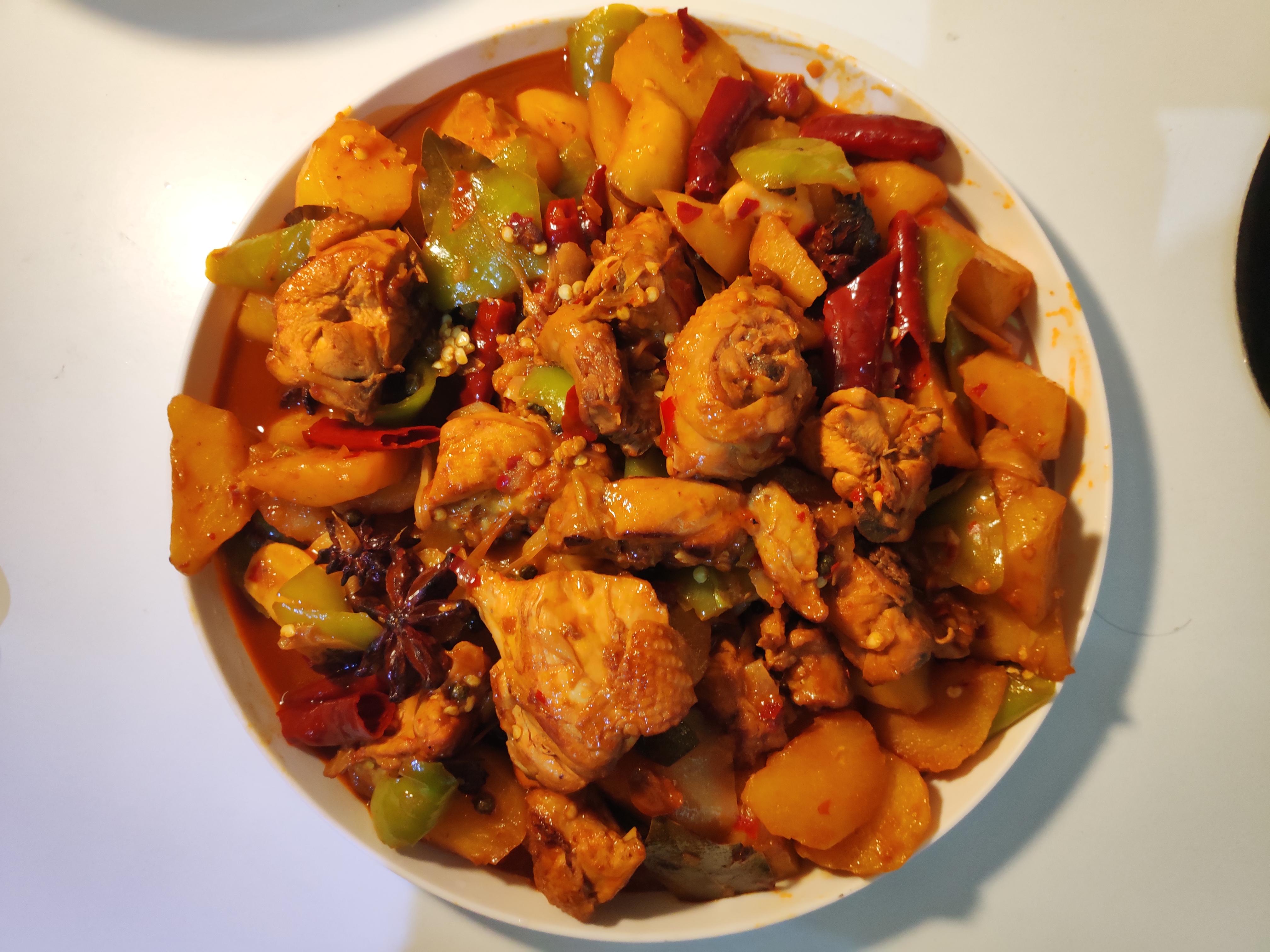 新疆大盘鸡的做法 - 哔哩哔哩