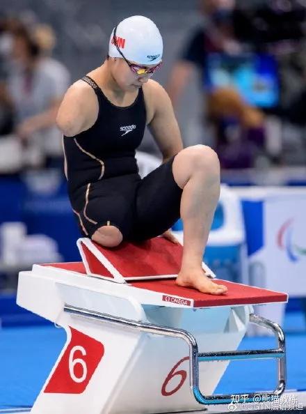 本届残奥会中国最年轻的参赛选手蒋裕燕,独腿独臂勇夺女子50米蝶泳s6