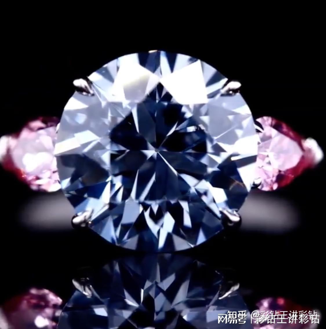 备受拍卖会宠爱的彩色钻石——优雅蓝钻_珠宝学院_MEMORA/诗普琳