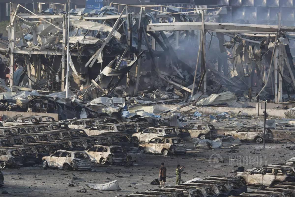 812特大爆炸事故图片
