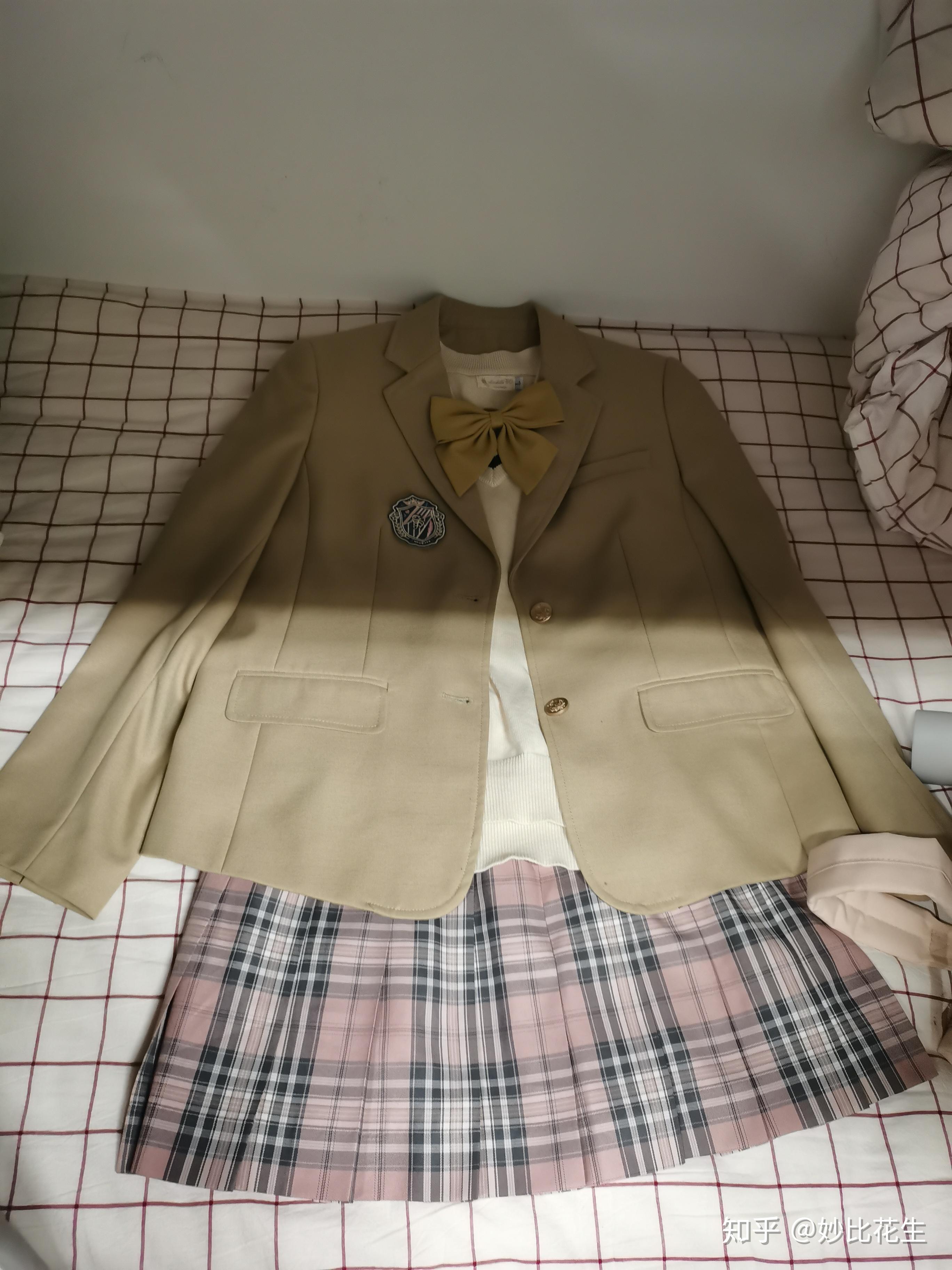 情人节限定jk好看还是白桃香好看(1711ω1117)1779?