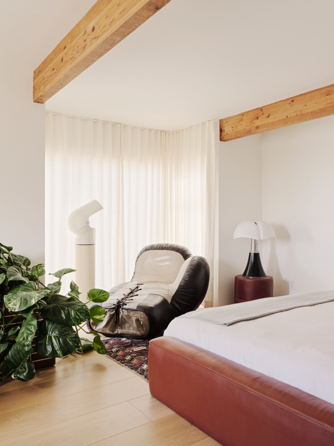 乡下自建房翻新变小别墅，温馨又有格调！【菠萝榜样】 - 知乎