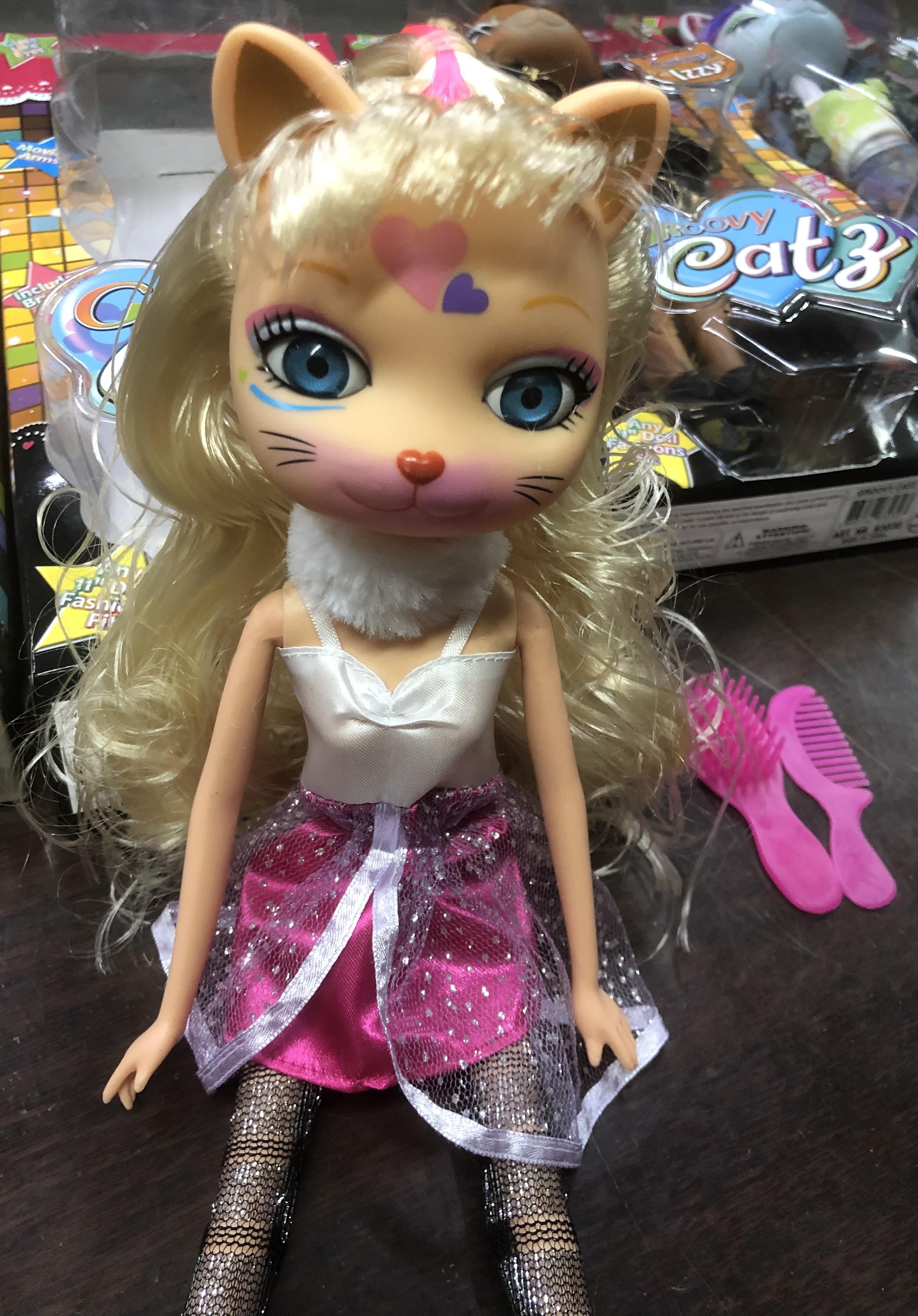 全新正版美泰 groovy catz卡茨 芭比 猫脸 装扮 娃娃 换装 - 知乎