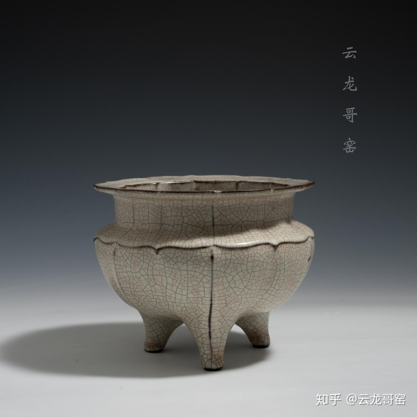 1707C22161】中国古董品 宋時代 時代唐物 哥窯 虫缶 小缶 置物