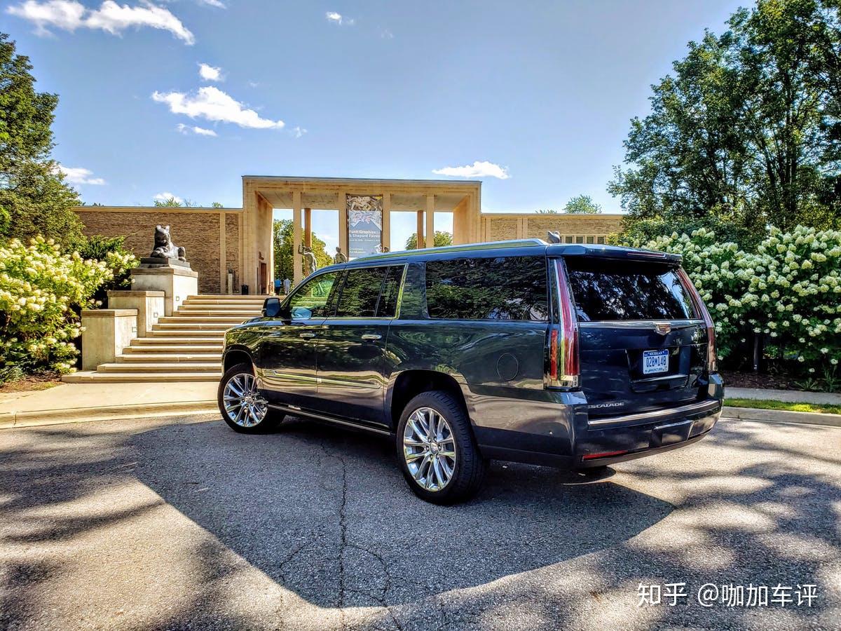 特勤局保镖简评2019凯迪拉克凯雷德译