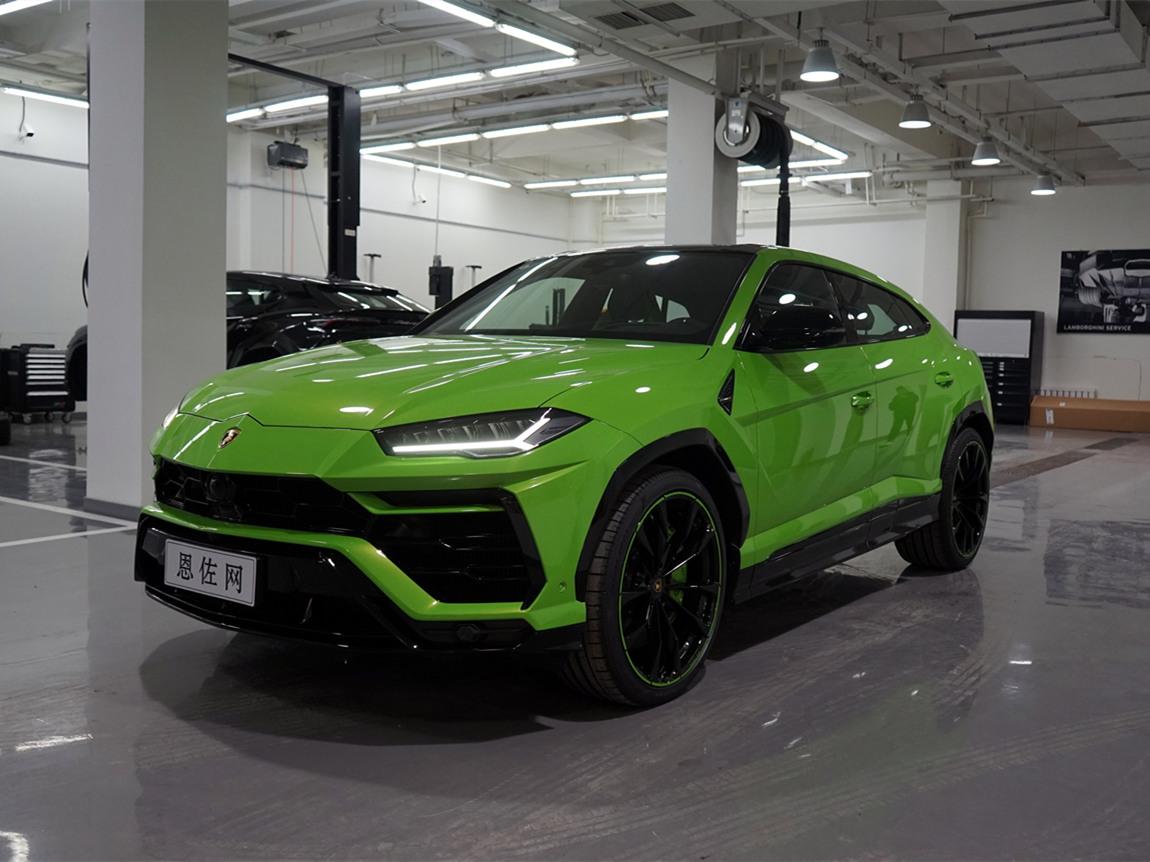 vip客户送太太的新年礼物兰博基尼urus绿色交付南京客户