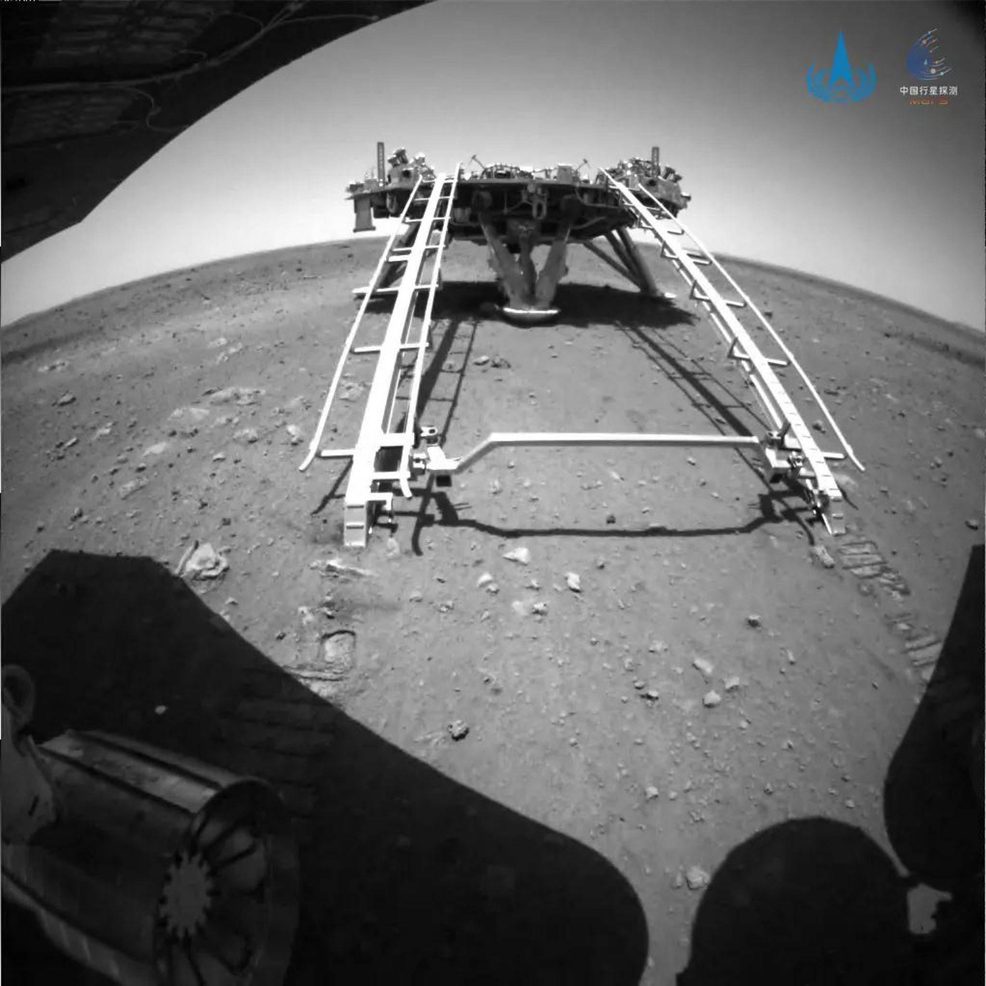 同样是探测火星,天问一号为何不如45年前美国海盗二号拍得清楚