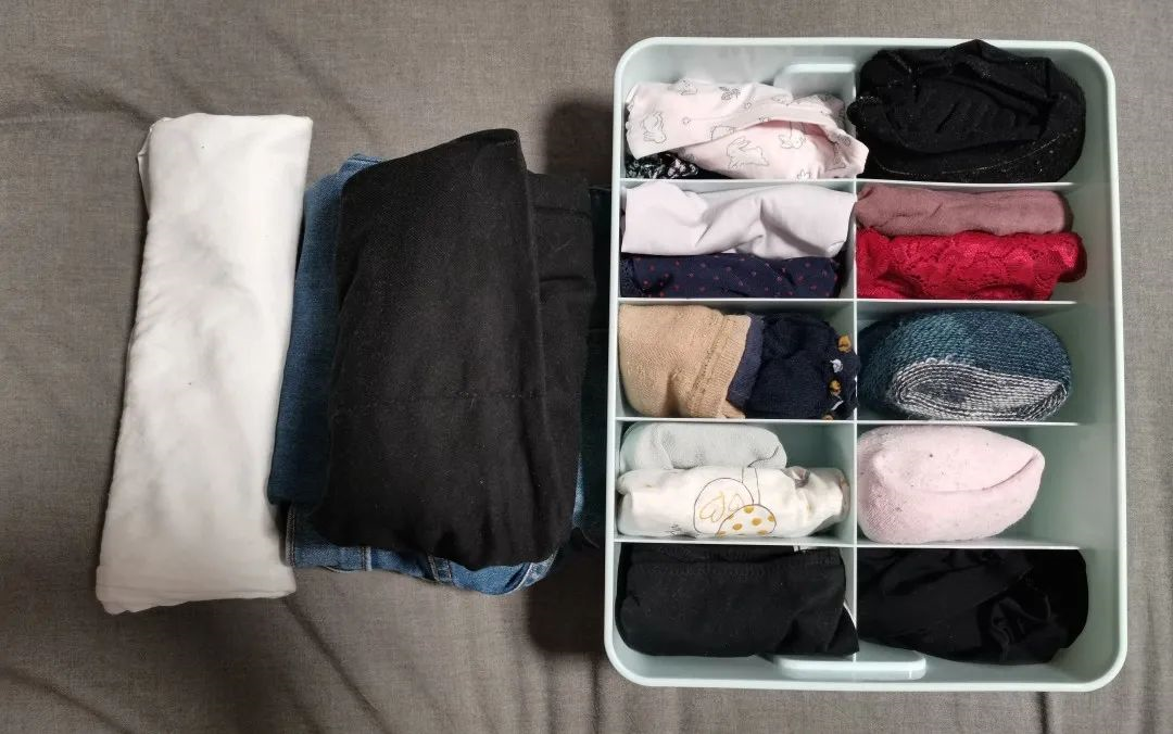 实测口碑爆棚的口袋衣物折叠法拯救拥挤的衣橱释放更多空间