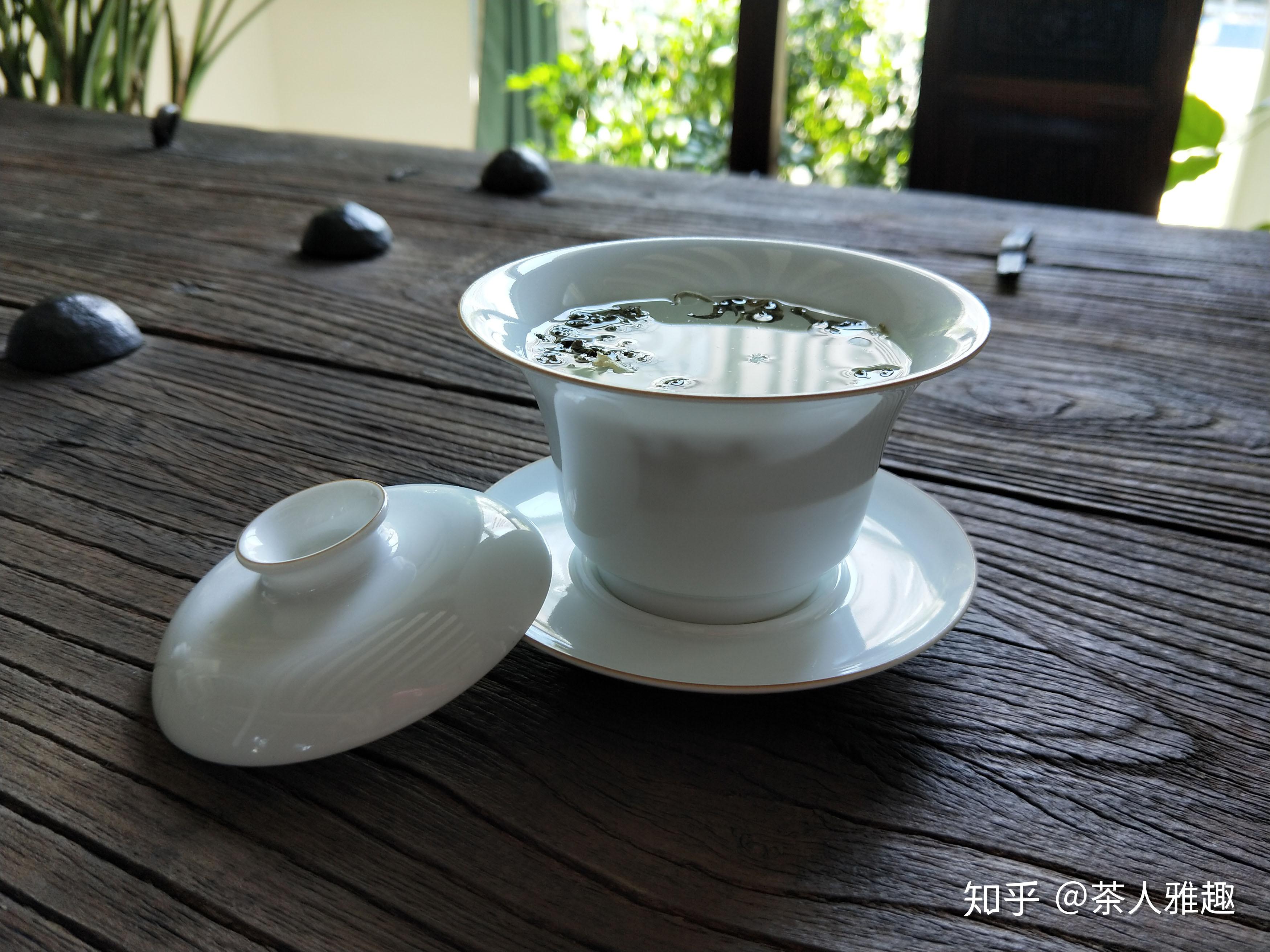 什么茶叶好喝不拉肚子 v2-93ce1f07db19bc5b2ab5cd01306b7f4a_r.jpg